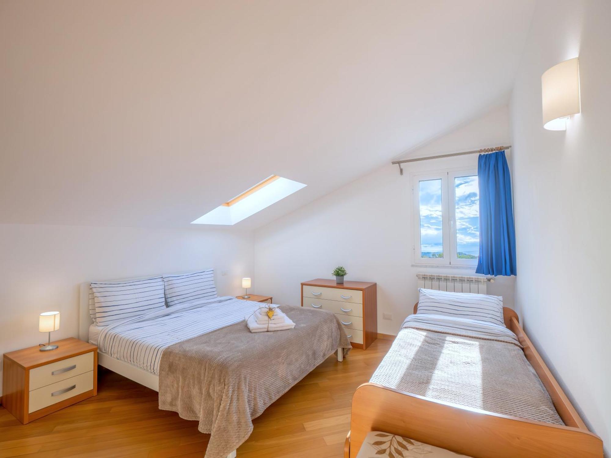 Appartamento Pesco "A Casa Felice" Pietra Ligure Exterior photo